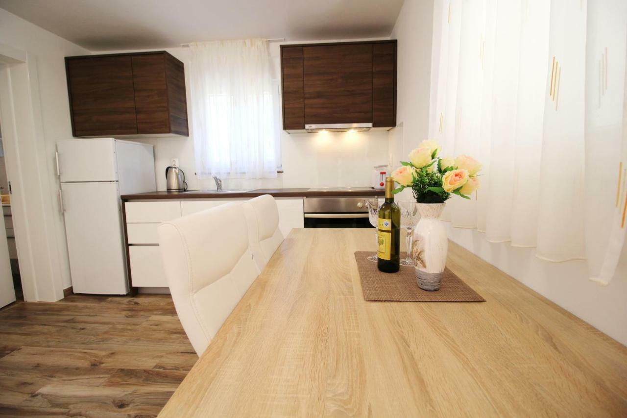 Apartments Buskulic Petrčane Zewnętrze zdjęcie