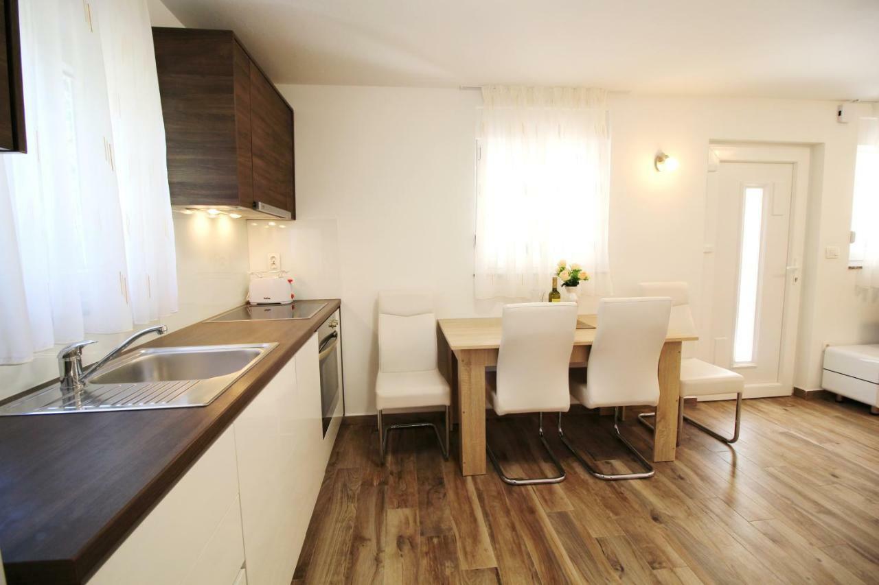 Apartments Buskulic Petrčane Zewnętrze zdjęcie